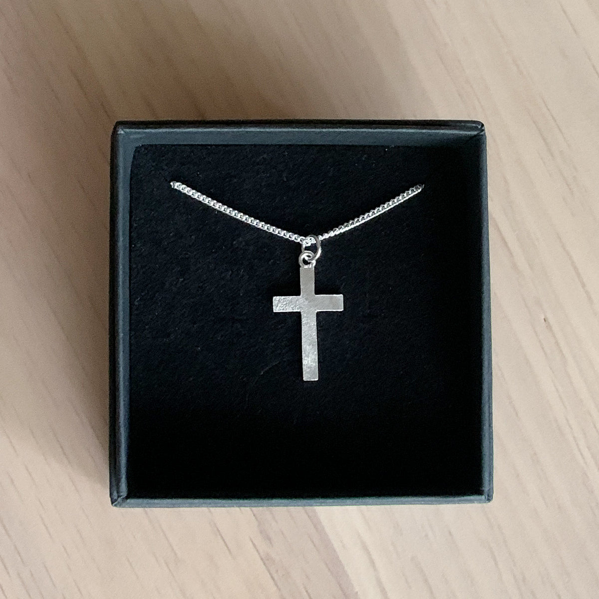Elämän virta -ristikaulakoru, hopea